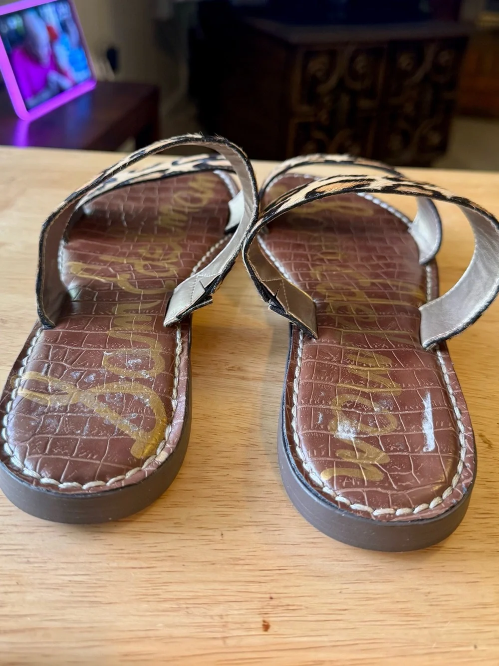 Leopard Print Double Strap Slide Sandals - Picture 3 of 4